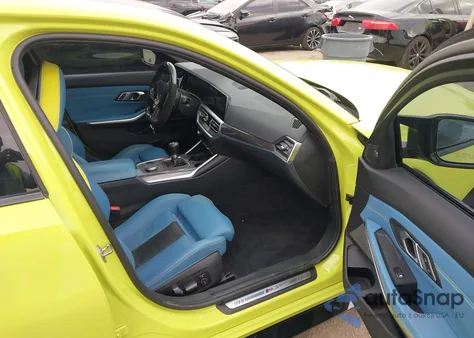 2022 BMW M3 Sedan z USA, uszkodzony, nr VIN WBS53AY03NFM89739